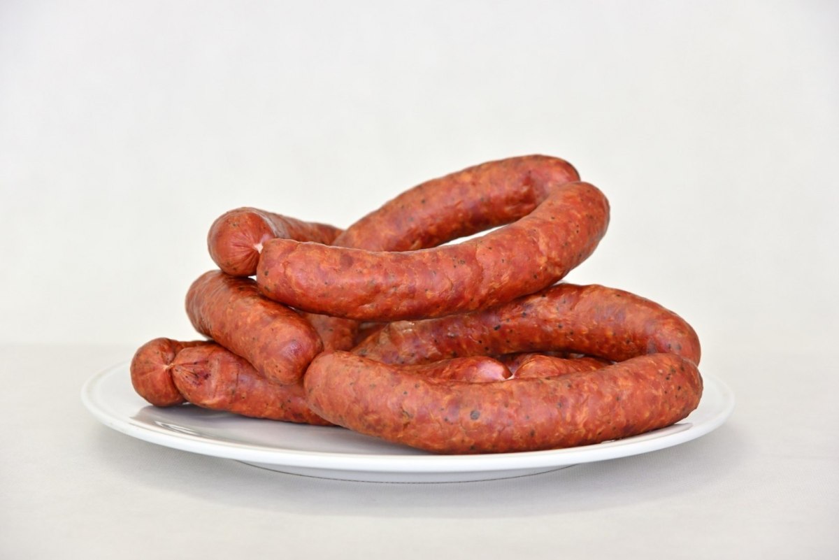 Kiełbasa cielęca około 300g Kiełbasa cielęca około 300g