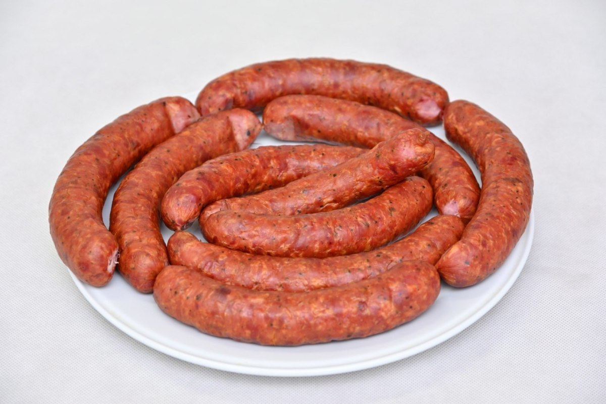 Kiełbasa cielęca około 300g Kiełbasa cielęca około 300g