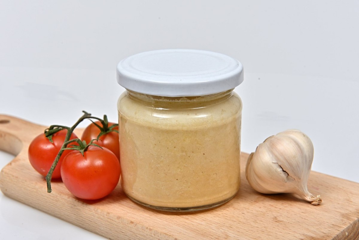 Serek topiony wiejski z ziołami 200g Serek topiony wiejski z ziołami 200g