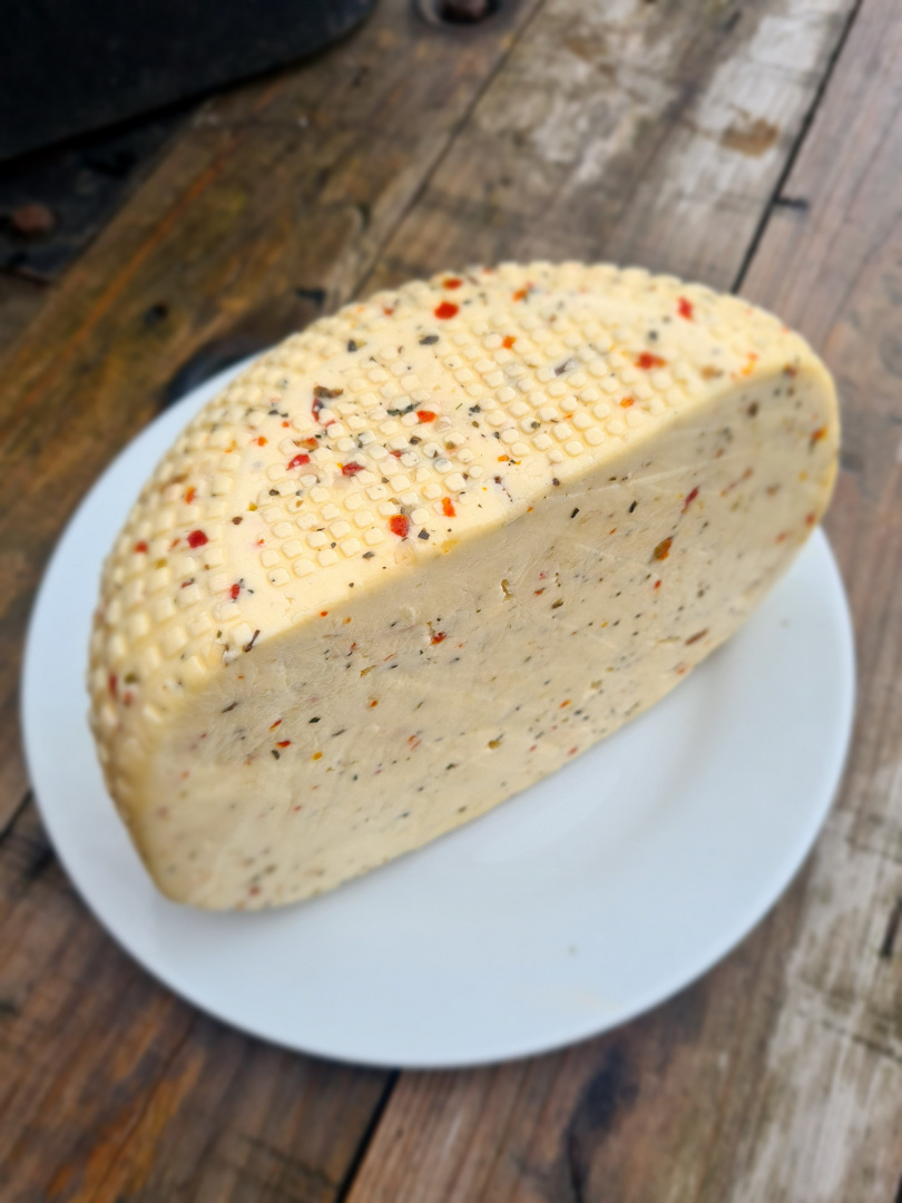 Ser podpuszczkowy z oregano 500g Ser podpuszczkowy z oregano 500g
