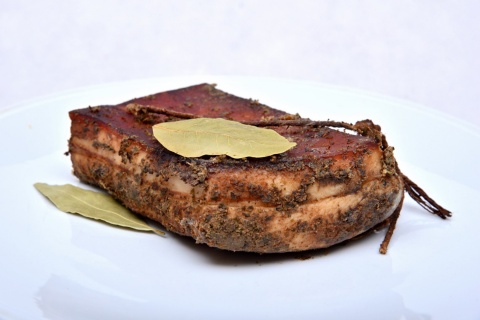 Słonina wiejska wędzona 500g Słonina wiejska wędzona 500g